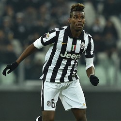 Pirlo Ragu Pogba Mau Kembali ke MU