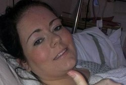 Enggan Pap Smear Karena Malu, Lindsay Akhirnya Kena Kanker