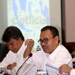 Jokowi Hapus Subsidi Premium, Jatah BBM Subsidi Turun 63%