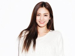 Nana After School Curhat Sulitnya Pacaran dengan Artis