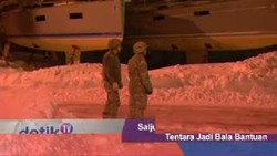 Salju Lumpuhkan Akses Jalanan, Tentara Jadi Bala Bantuan