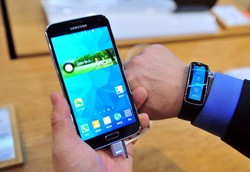 Samsung Sediakan Banyak Pernak-pernik untuk Galaxy S6