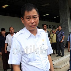 Rapat di DPR, Jonan Protes Tunjangan PNS Kemenhub Kecil