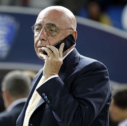 Galliani Tertipu Penelepon Palsu, Ungkap Rencana Transfer Milan