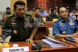 Rapat di DPR, Jenderal Moeldoko Banggakan Performa TNI di SAR AirAsia