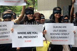 Todung: Pencalonan Komjen Budi Saja Diprotes, Apalagi Dilantik