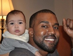 Oops! Ponsel Kanye West Diceburkan ke Toilet oleh Putrinya