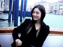 Dilarang Tampil di Korea, Clara Eksis di Hong Kong