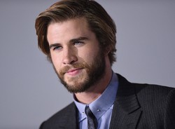 Liam Hemsworth Ingin Bintangi Sekuel Independence Day