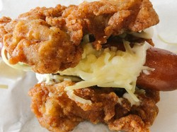 KFC Double Down Dog, Hot Dog Tanpa Roti Berkalori Tinggi
