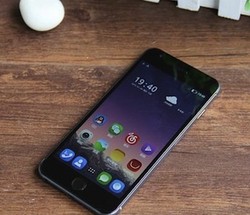 Ini Ponsel China yang Mirip Banget Sama iPhone 6