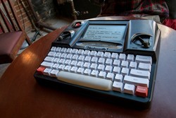 Mesin Ketik Lahir Kembali, Lebih Modern & Canggih