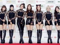 Bertabur Idola KPop di Gaon Chart KPop Awards 2015