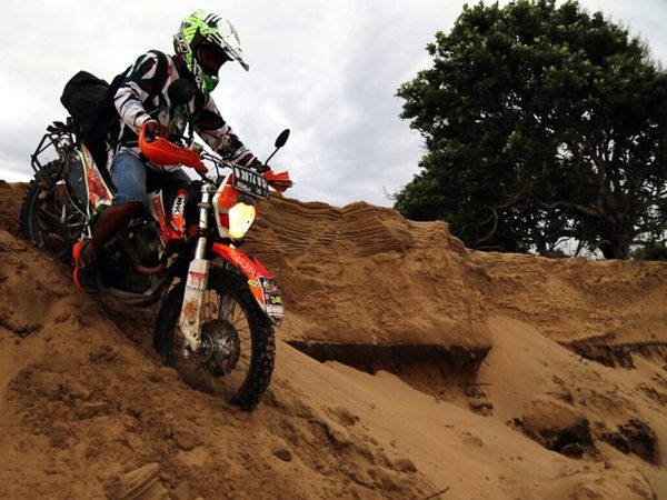 Petualangan Viar di Tanah Papua