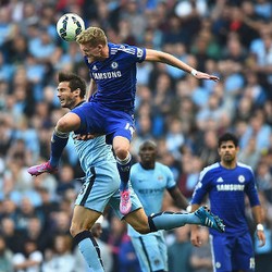 Stamford Bridge Membara: Chelsea Hadapi City