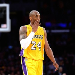 Selesai Jalani Operasi Bahu, Kobe Bryant Harus Absen Sembilan Bulan