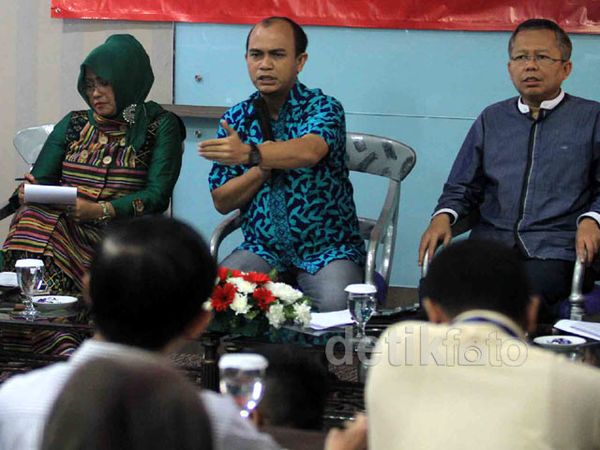 KPK vs Polri Terus Dibahas