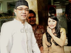 Sandy Tumiwa Siap Nikahi Ayu 27 Maret