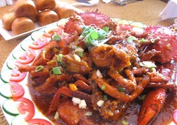 Sambut Imlek dengan Singaporean Chili Crab dan Emperor Steam Fish