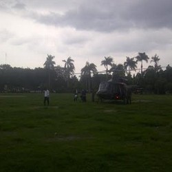 Mendarat dengan Helikopter di Ngawi, Mentan Tinjau Irigasi yang 32 Tahun Tak Diperbaiki