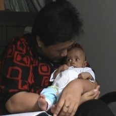 Diduga Malpraktik, Mata Seorang Bayi Mengalami Kebutaan