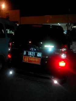 Sopir Avanza Hajar Sopir Mikrolet yang Sembarangan Turunkan Penumpang