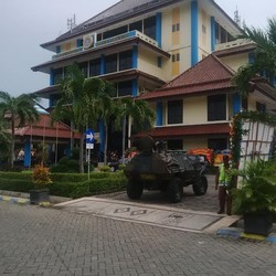 Ketua MA Dikukuhkan Sebagai Guru Besar Ilmu Hukum Unair