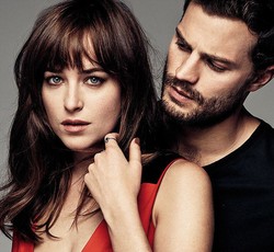 Dakota Johnson Alami Cedera Saat Bercinta di Fifty Shades of Grey