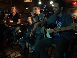 Selain Bawakan Lagu Baru, Lyla Aransemen Ulang Lagu Afgan di LIVECHATkustik