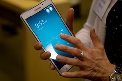 Samsung Benamkan Chip 64 Bit di Galaxy Tab 4