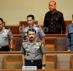 Mangkir Panggilan KPK, BG Dinilai Melawan UU