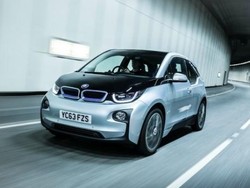 Duh, Mobil-mobil Mewah Ini Ditengarai Gampang Dibobol Orang Jahat