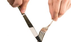 Ini Etika Makan di 12 Negara Dunia yang Masih Berlaku Sampai Sekarang (1)