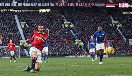 Manajer Leicester: Gol Van Persie Offside