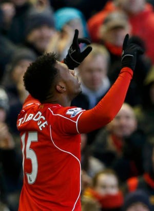 Sturridge Datang, Main, dan Bikin Gol