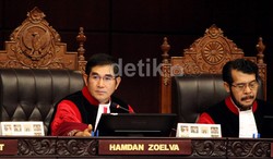 Hamdan Zoelva: KPK Rugi Bila Tak Hadir Lagi di Sidang Praperadilan BG