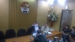 Bantah Foto Mesra, Samad: Saya Dibesarkan Keluarga Penjunjung Tinggi Moral