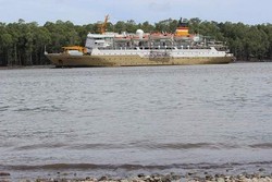 Kapal Pelni Tatamailau Kandas, Ratusan Penumpang Terlantar di Timika Papua
