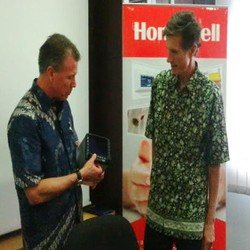 Pesawat CN-235 Pakai Mesin Buatan Bintan