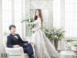 Melihat Foto Pre-Wedding Yoon Sang Hyun dan Maybee
