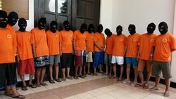 Polisi Amankan 19 Pemakai Ganja Saat Razia Motor di Bandung