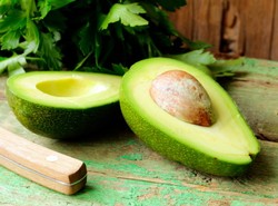 8 Makanan Ini Terbukti Ampuh Membantu Pembuangan Racun Tubuh! (1)