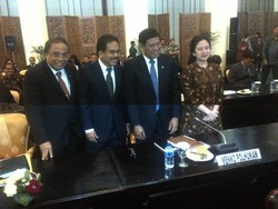 Bahas RAPBN-P hingga KPK-Polri, 4 Menko Jokowi Rapat Konsultasi ke DPR