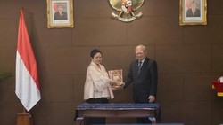 Wantimpres Era SBY Serahkan Tugas Kepada Wantimpres Era Jokowi