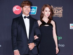 Kim Jong Kook Dukung Gary dan Song Ji Hyo Pacaran
