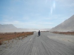 Ketika Musim Kemarau Menyapa Gunung Bromo