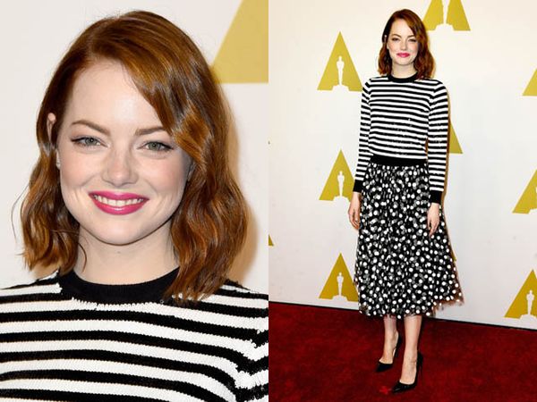 Cantik dengan Busana Tabrak Motif ala Emma Stone