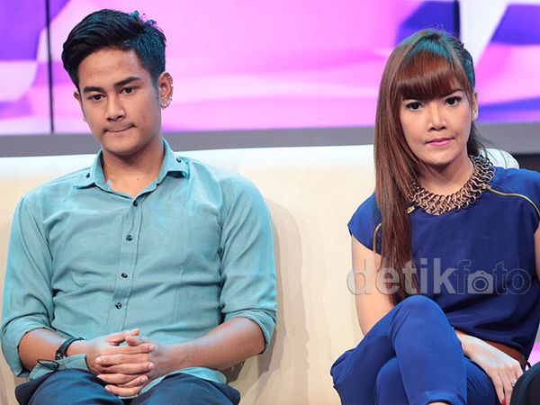 Awkward... Dwi Andhika Salting Bertemu Irma Darmawangsa