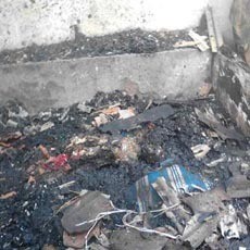 Dua Rumah Terbakar, 1 Orang Tewas dan 4 Luka