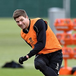 Lawan Bolton, Kans Gerrard Main Masih Fifty-fifty